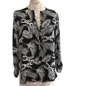 NWT Lumière black & white tropical vacation blouse top size small